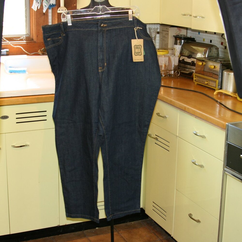 NWT L. L. Bean True Shape Women's Jeans
